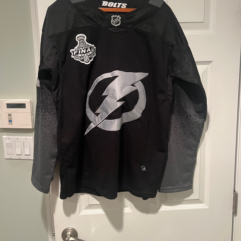 adidas Tampa Bay Lightning Brayden Point Stanley Cup Final 2021 Authentic Jersey